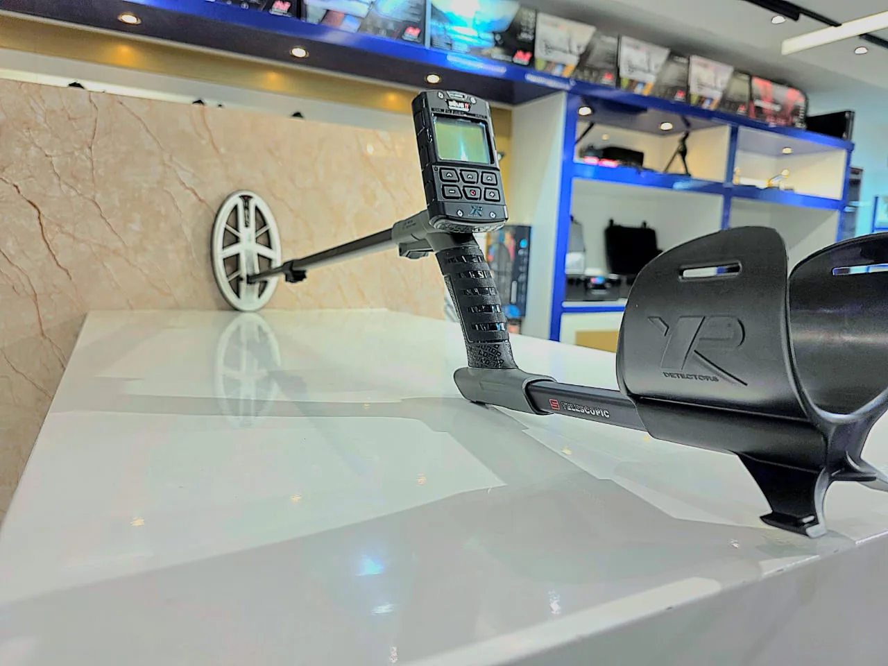 XP DEUS Gold HF2 detector displayed in the Detectors Shop Dubai showroom